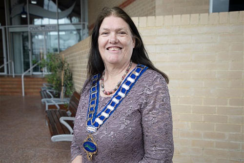 Mayor Nina Dillon Official landscape.jpg