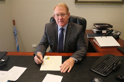 Mayor Bob Kirk stock (3).JPG